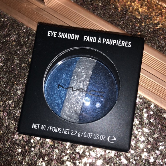 MAC Cosmetics eyeshadow Persuasive NEW - Picture 7 of 16